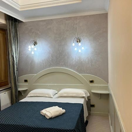 로마 Casa Di Stefano B&B 외부 사진