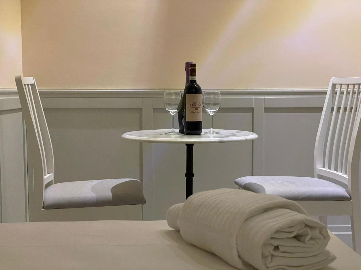 로마 Casa Di Stefano B&B 외부 사진