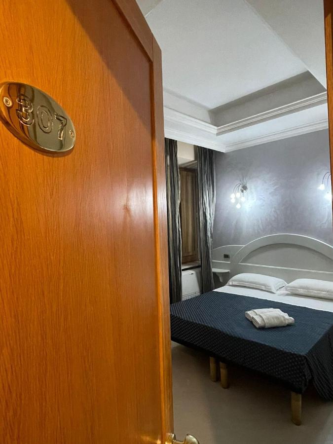 로마 Casa Di Stefano B&B 외부 사진