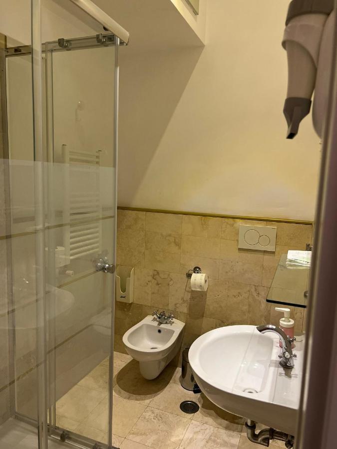 로마 Casa Di Stefano B&B 외부 사진